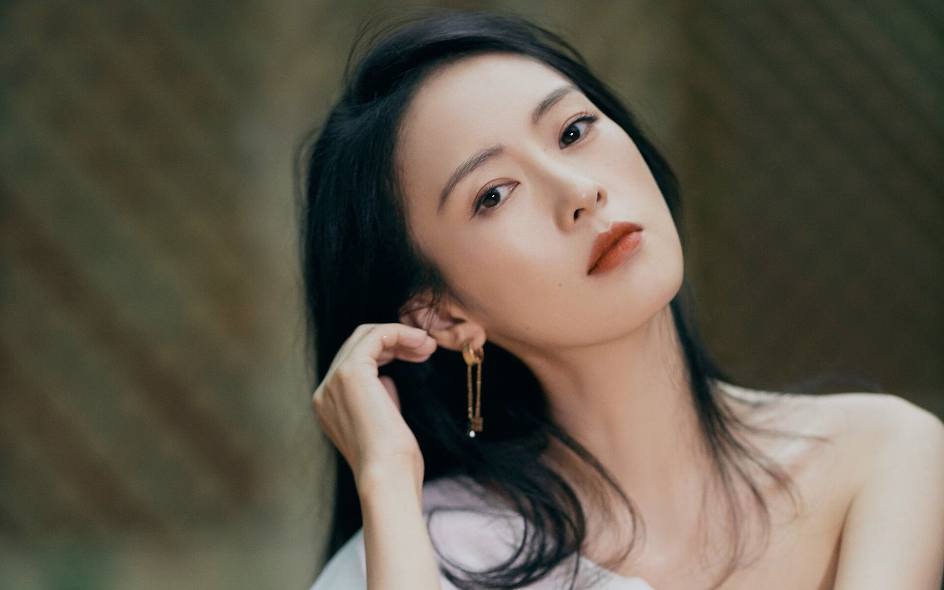 切尔西换帅后首次获胜，战术调整见成效，切尔西中途换帅夺欧冠